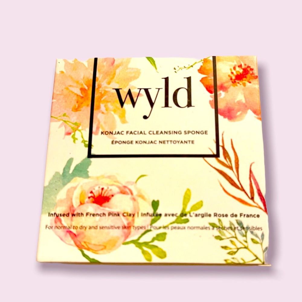 Wyld Facial Cleansing Sponge
